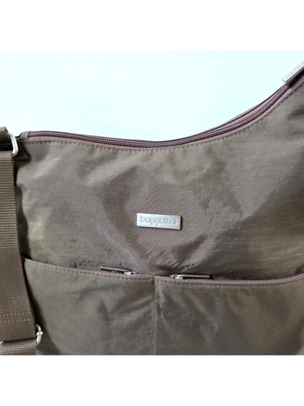Baggallini Purse Brown Taupe Lightweight Travel Organizer Crossbody